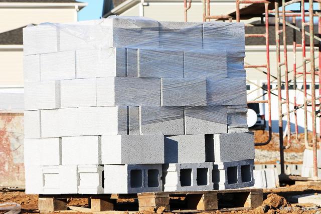 愛舍(蘇州)新型建材 引領(lǐng)綠色建筑未來，專業(yè)打造ALC板系統(tǒng)解決方案